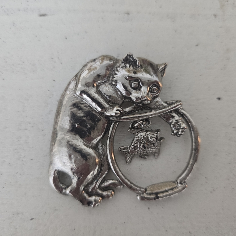Cat Fish Bowl Brooch Pin Silver Tone Eclectic Fun Funky Artsty